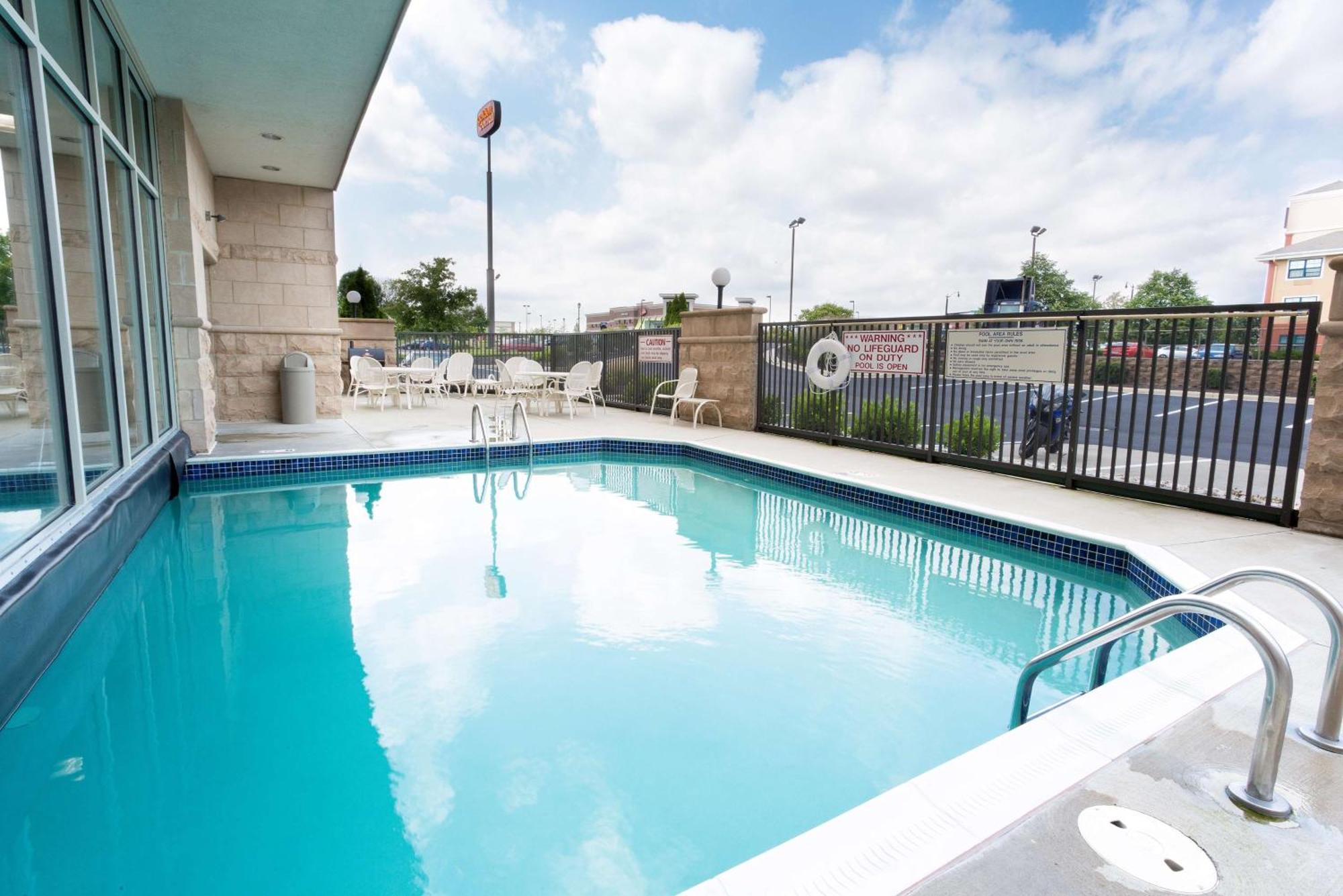 Drury Inn & Suites Dayton North Zewnętrze zdjęcie